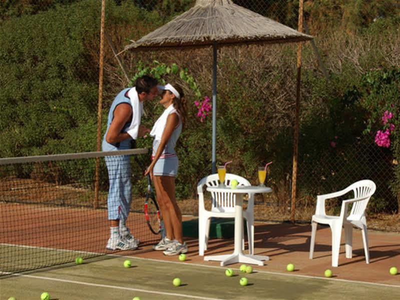 Oasis Beach Hotel - Adults Only Anissaras Eksteriør billede